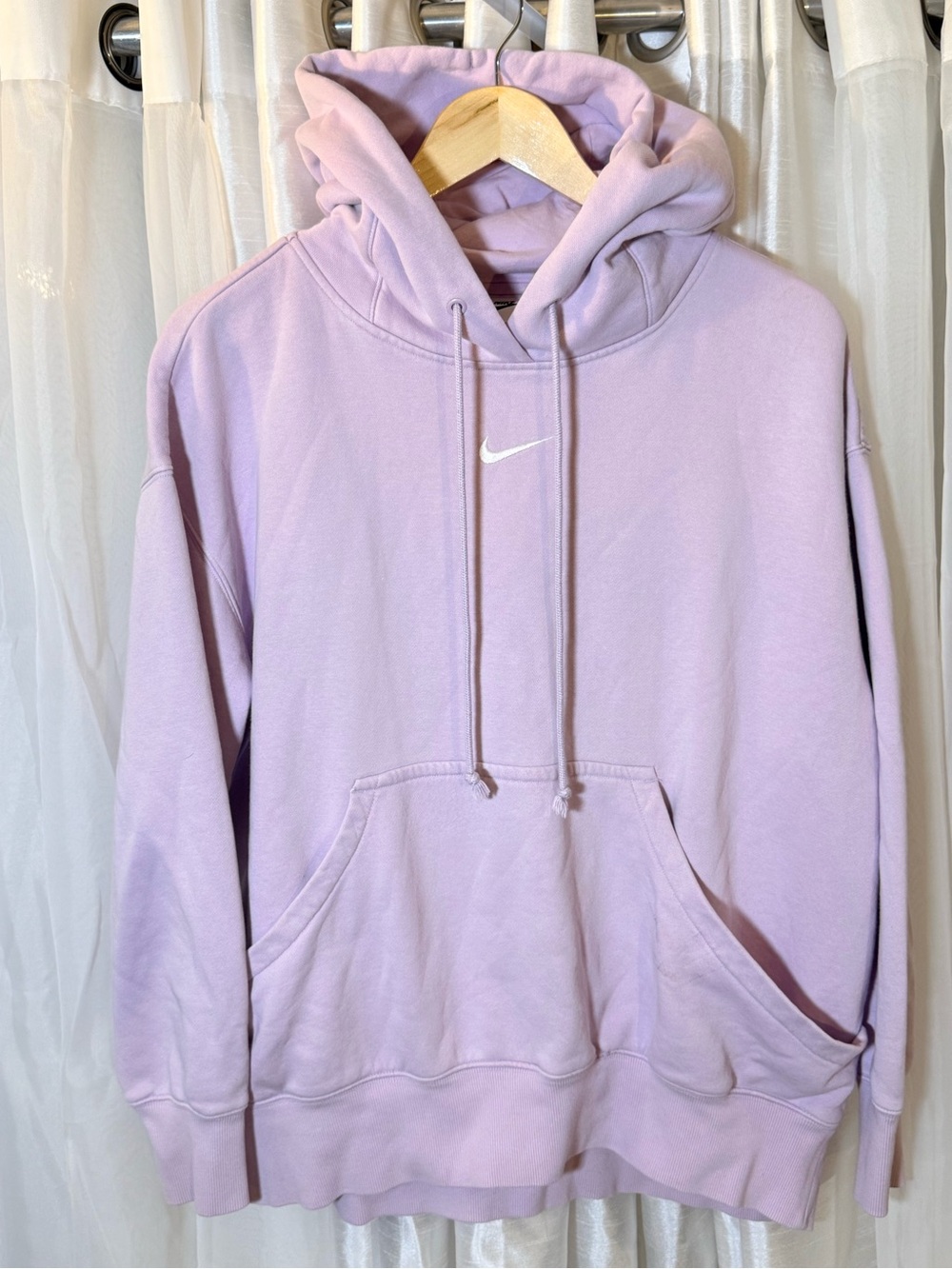 Nike Men’s Lavender Crewneck Hoodie with White Swoosh